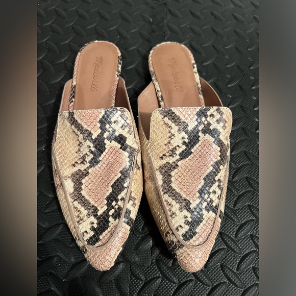 Madewell snakeskin mule slides 9 - Picture 1 of 3